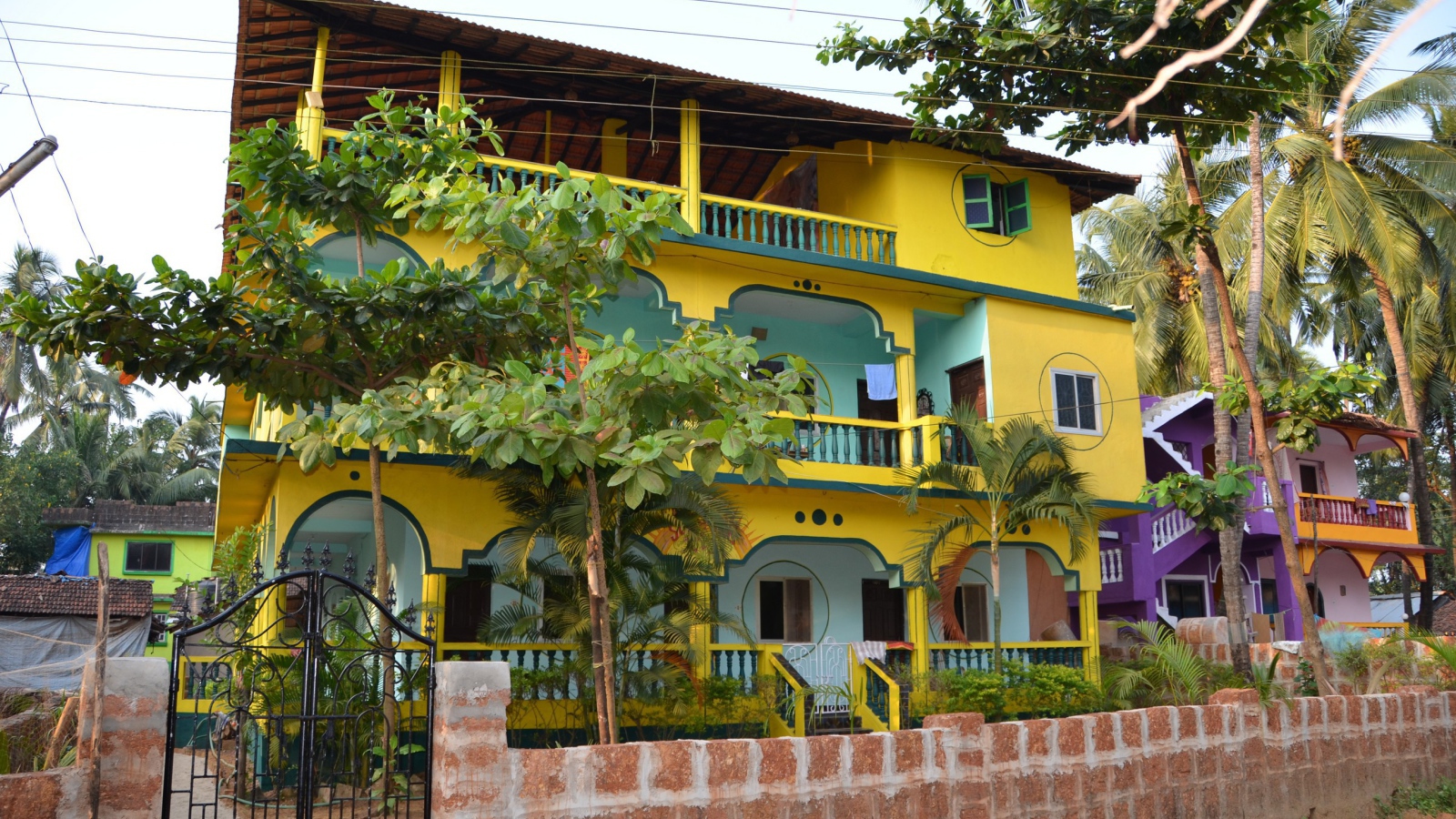 Красивые улицы в Арамболе