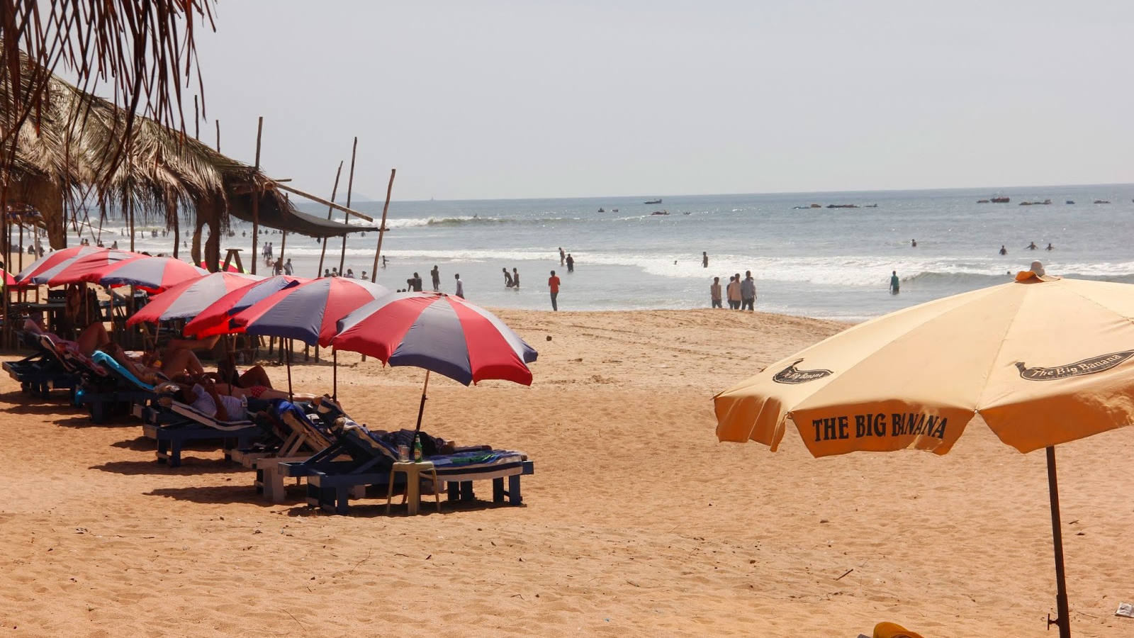 Отдых на пляже в Баге