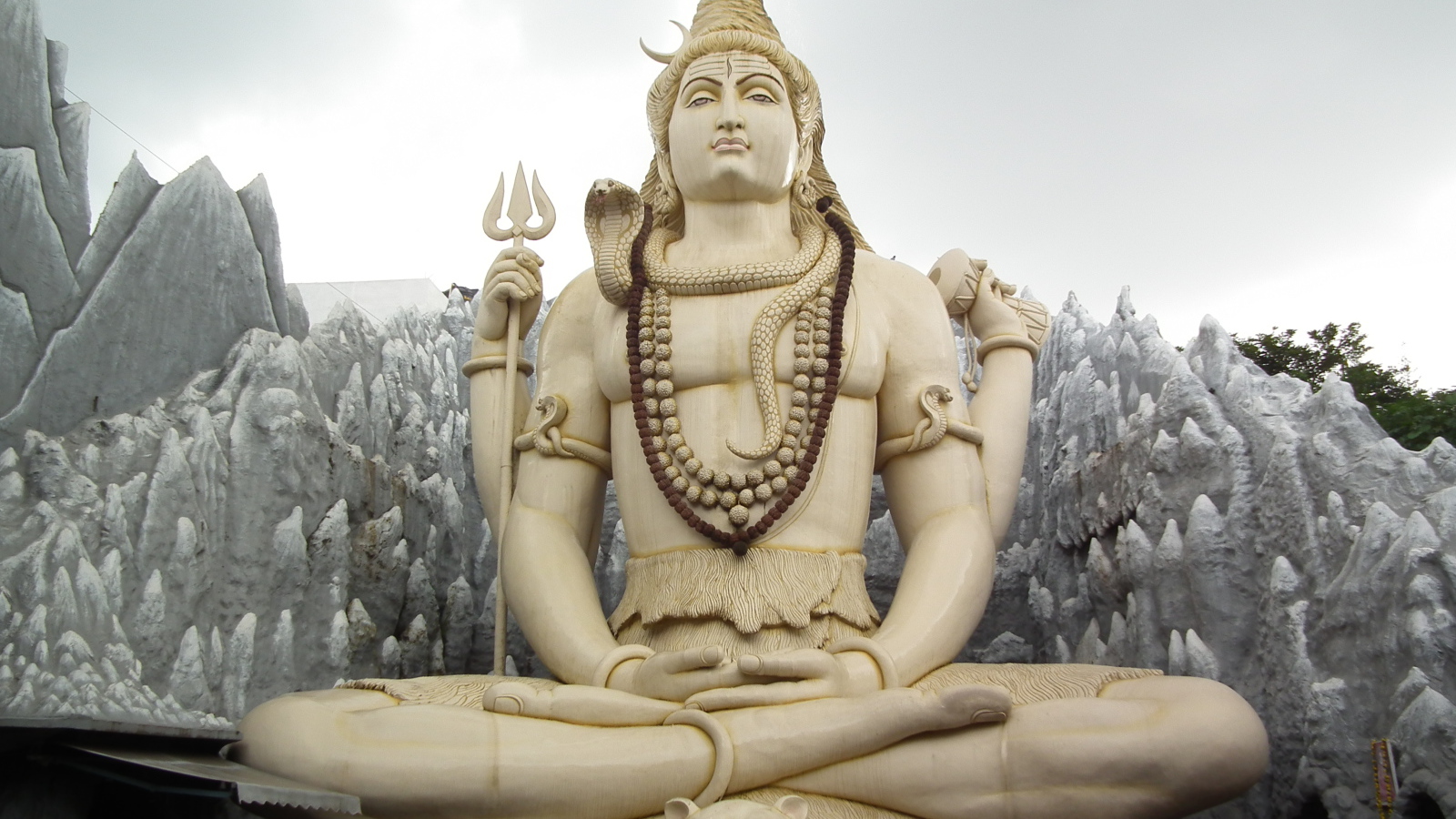 Статуя Шивы в Бангалоре