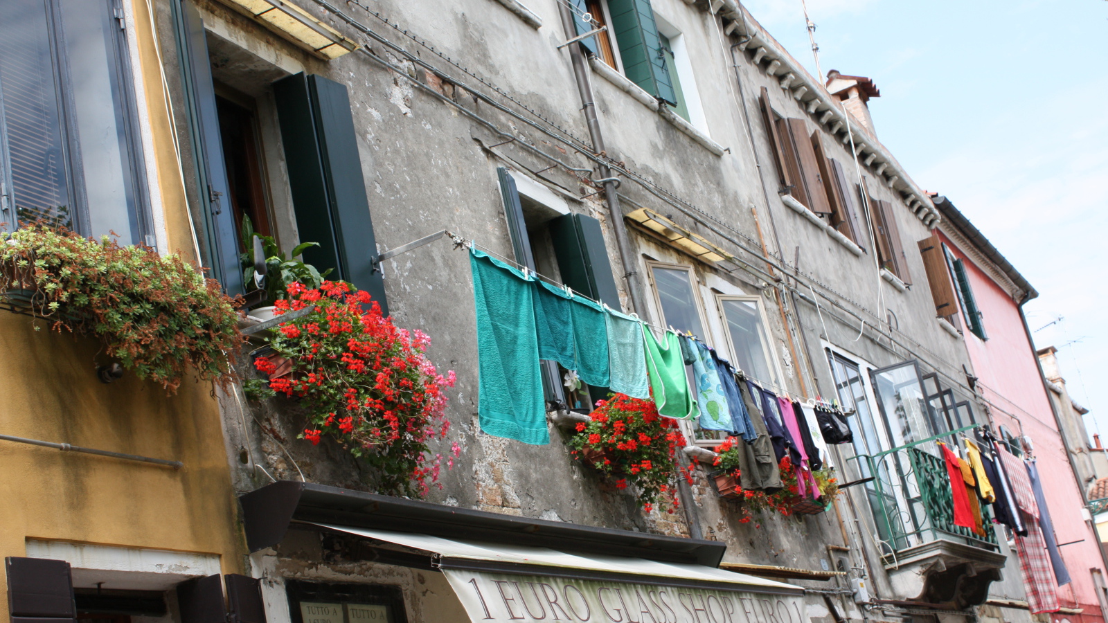 Старинные дома на острове Мурано, Италия