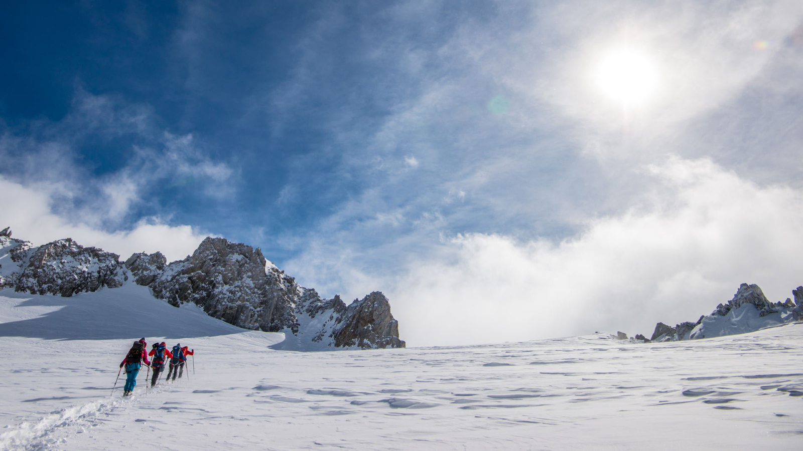 Зимний отдых на горнолыжном курорте Курмайор, Италия
