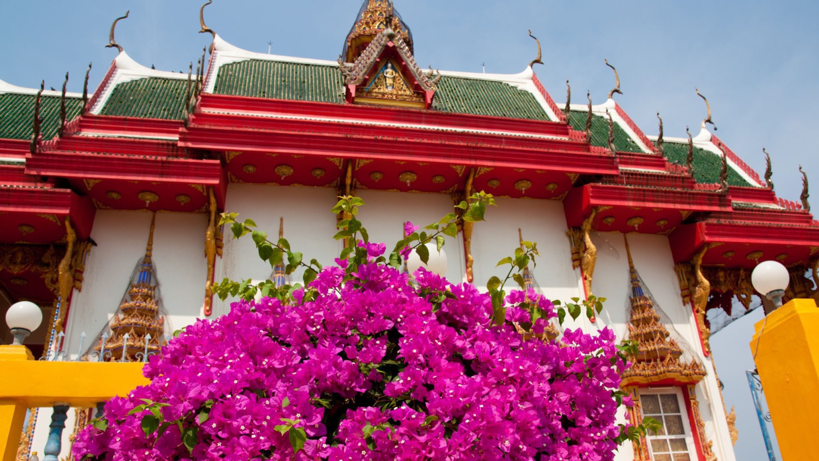 Буддийский храм на курорте Хуа Хин, Таиланд