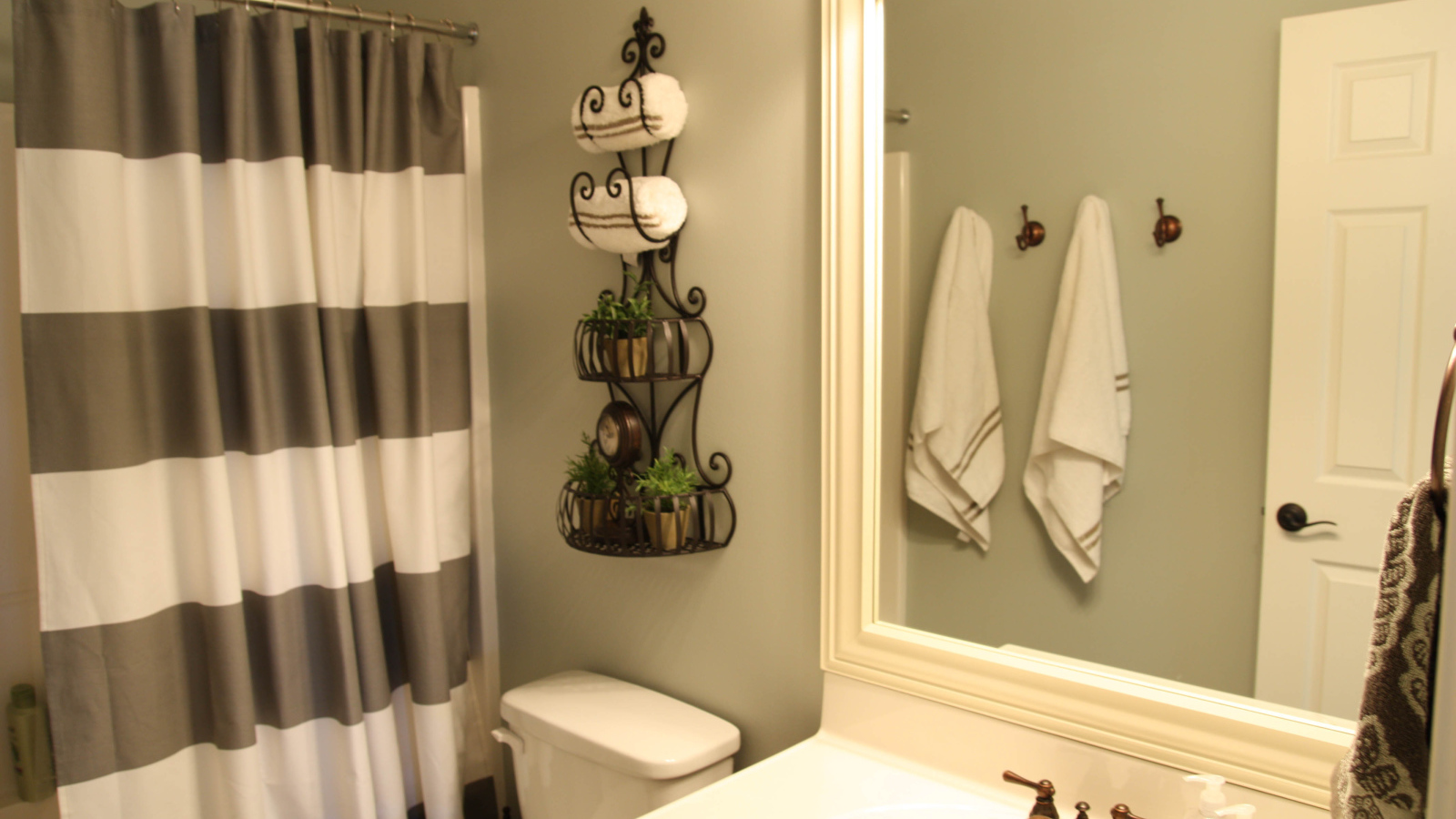 Ванная за занавеской