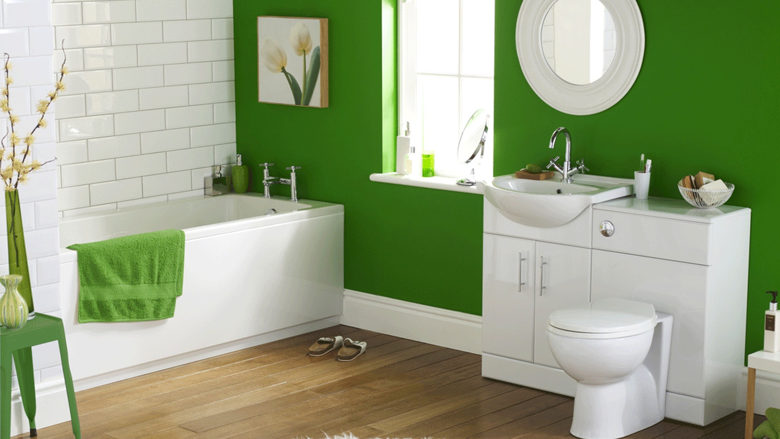 Зеленая ванная комната