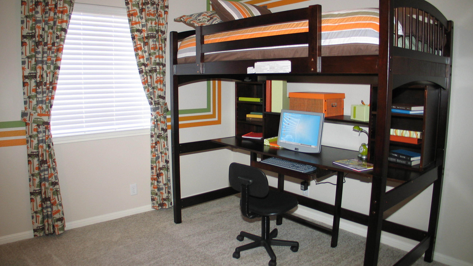 Многофункциональная детская комната