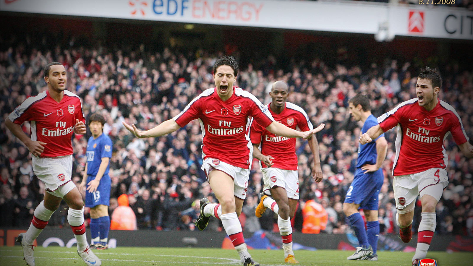 Возлюбленный футбольный клуб Англии Арсенал