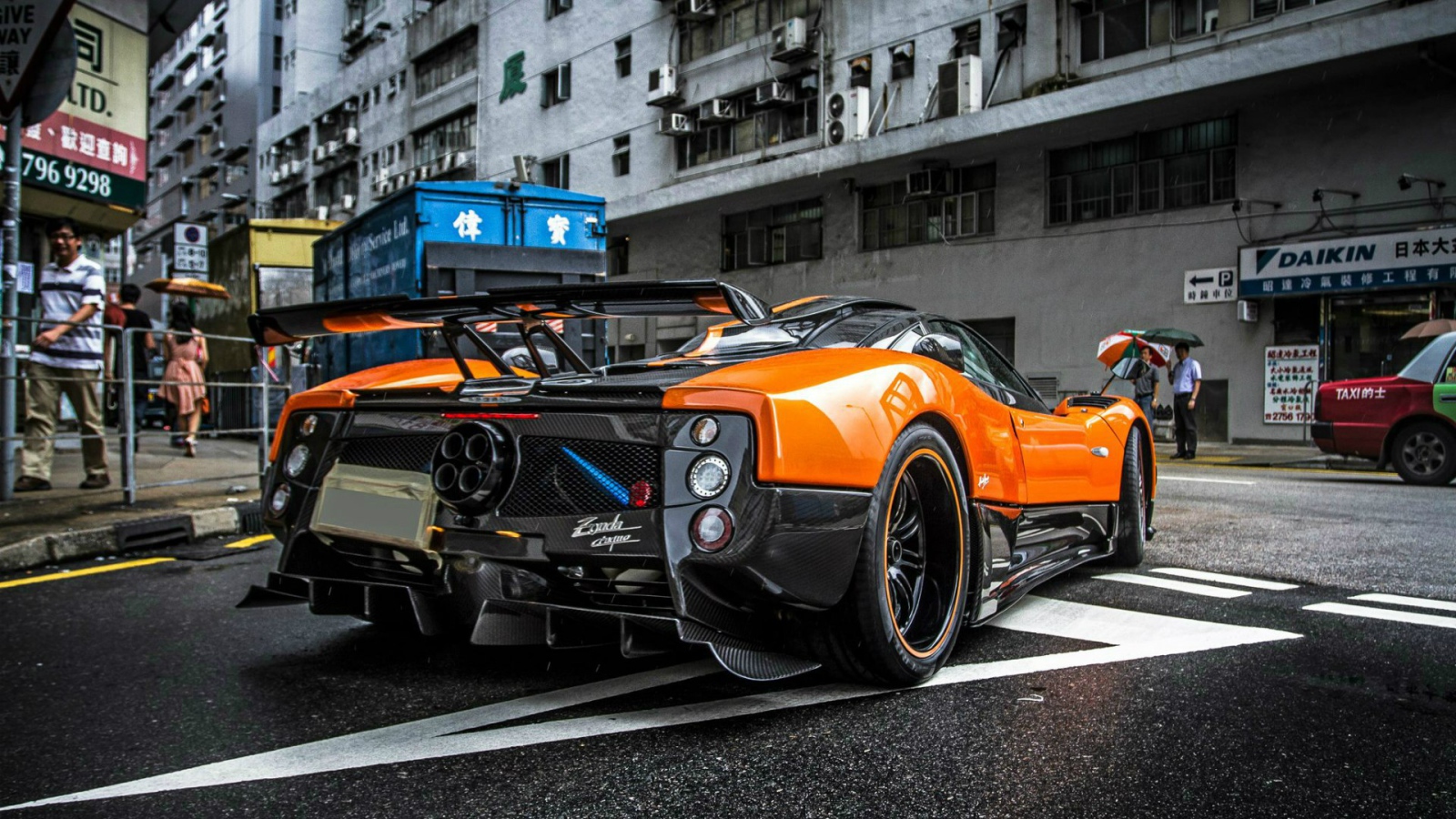 Сильный автомобиль Pagani Zonda Cinque