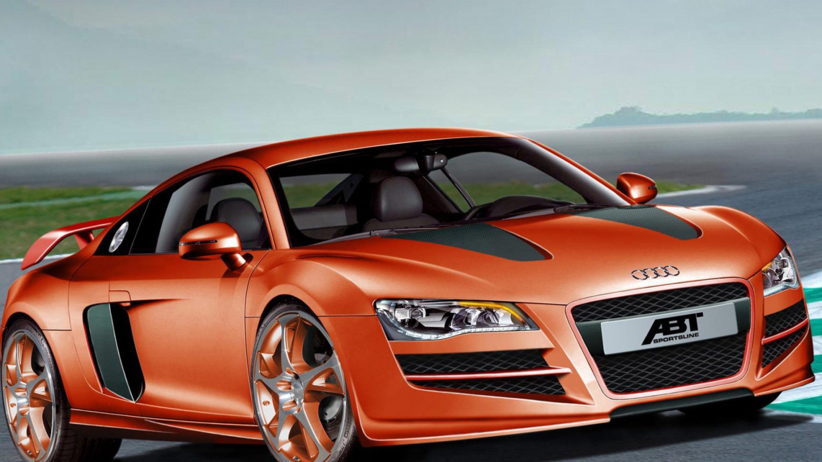 Оранжевый спортивный Audi R10