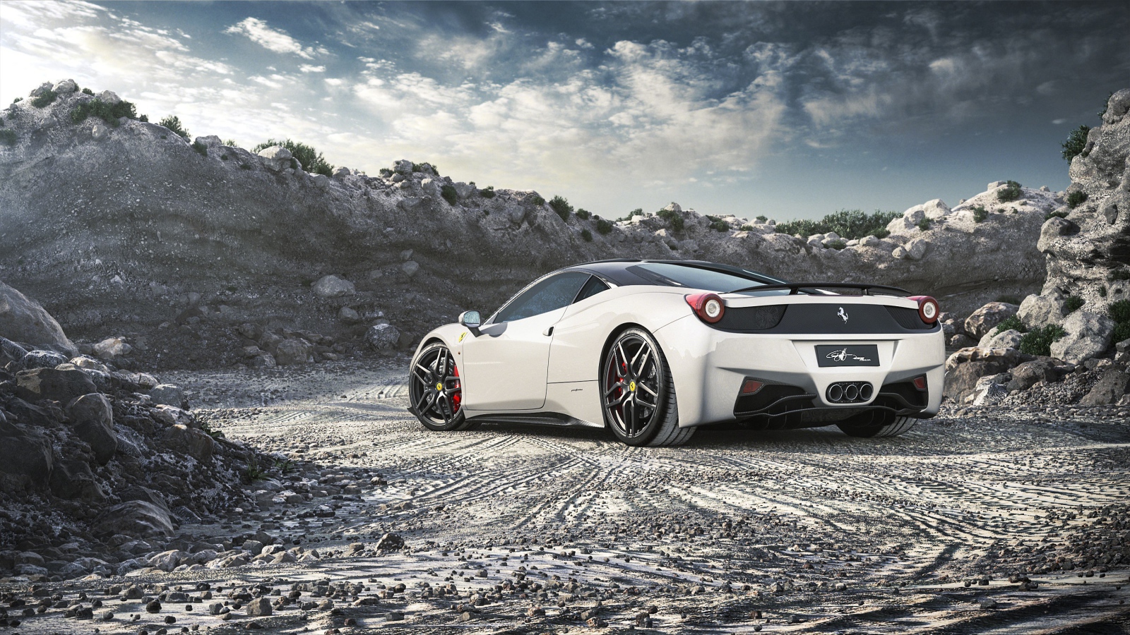 Белый Ferrari 458 Italia в карьере