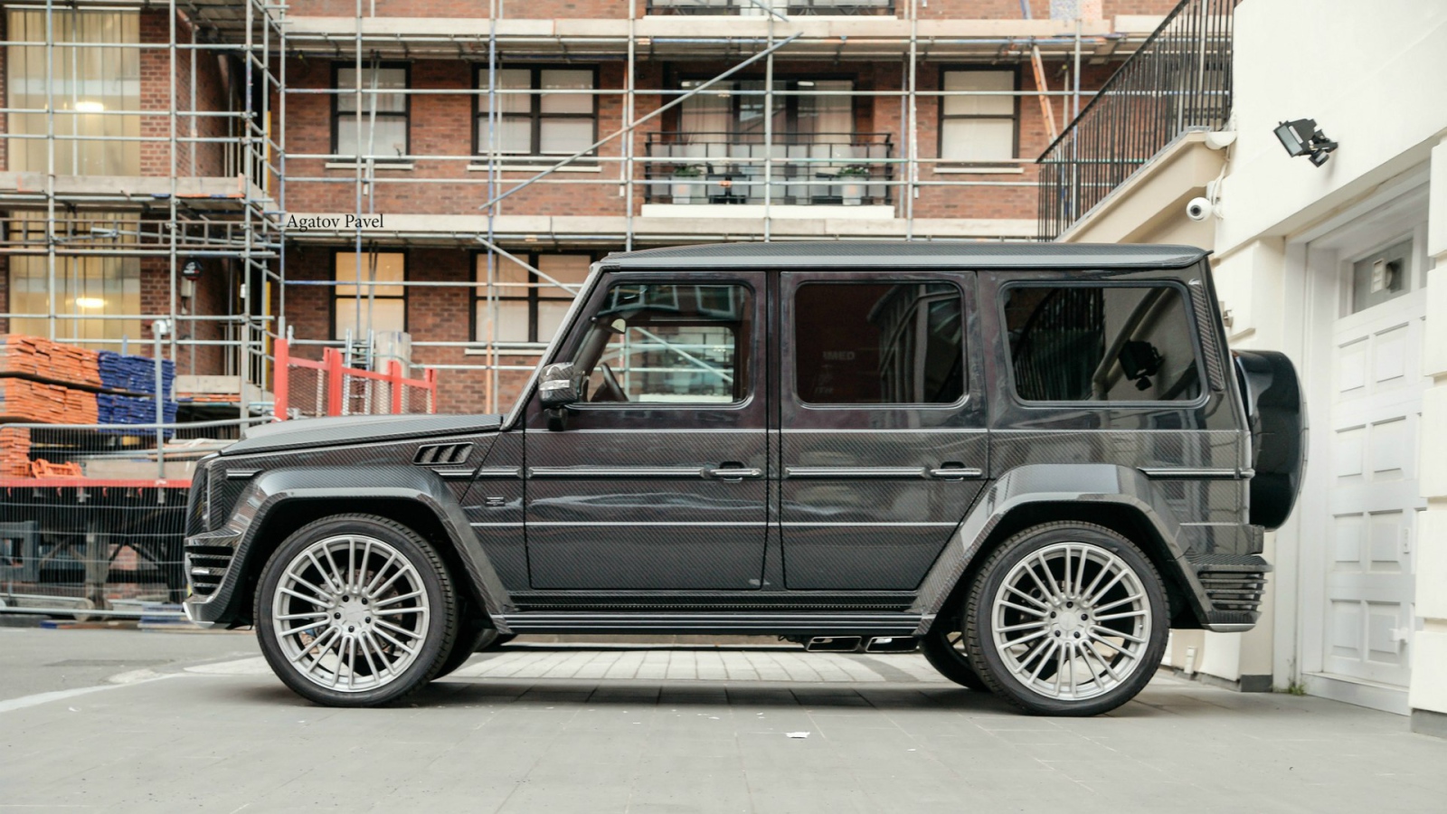 Авто Mercedes-Benz G55 AMG by Mansory