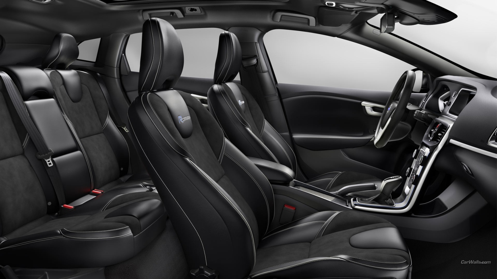 Салон автомобиля Volvo