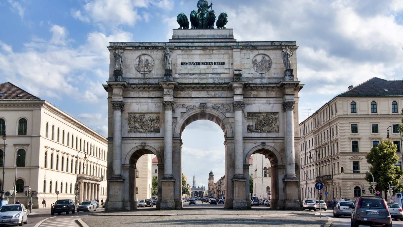 Триумфальная арка в Мюнхене