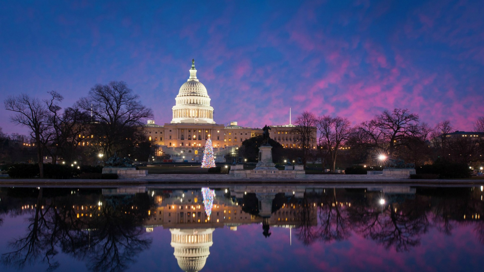 Здание конгресса в Вашингтоне