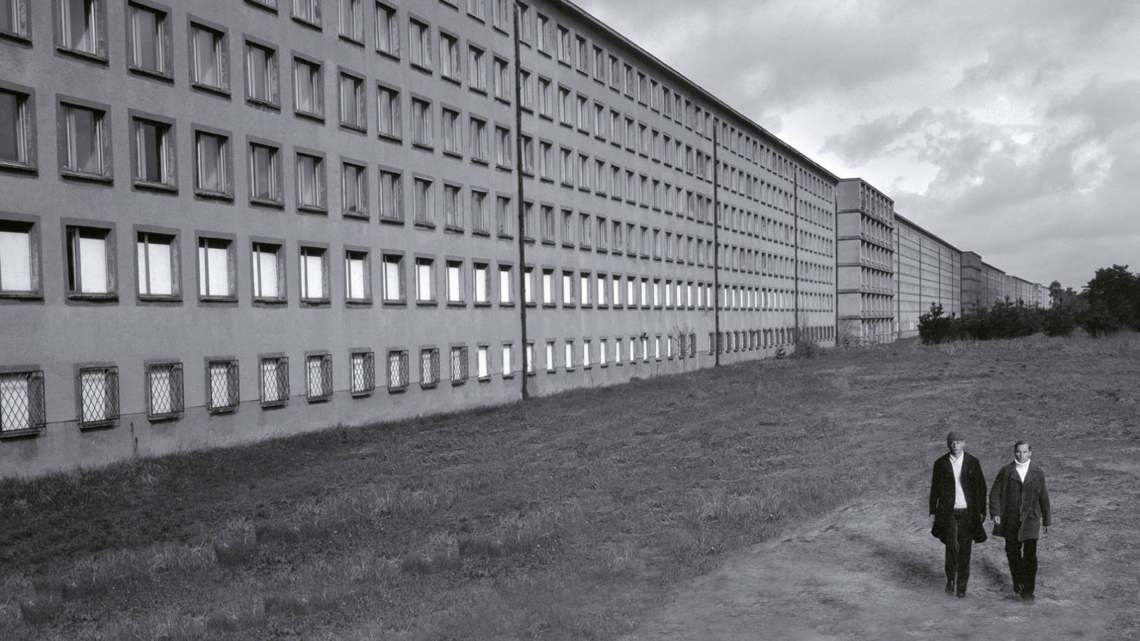 Очень длинный дом