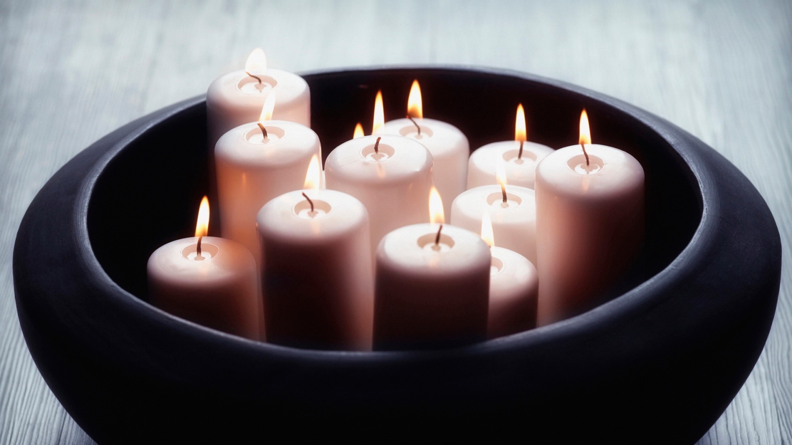 Свечи в горшке