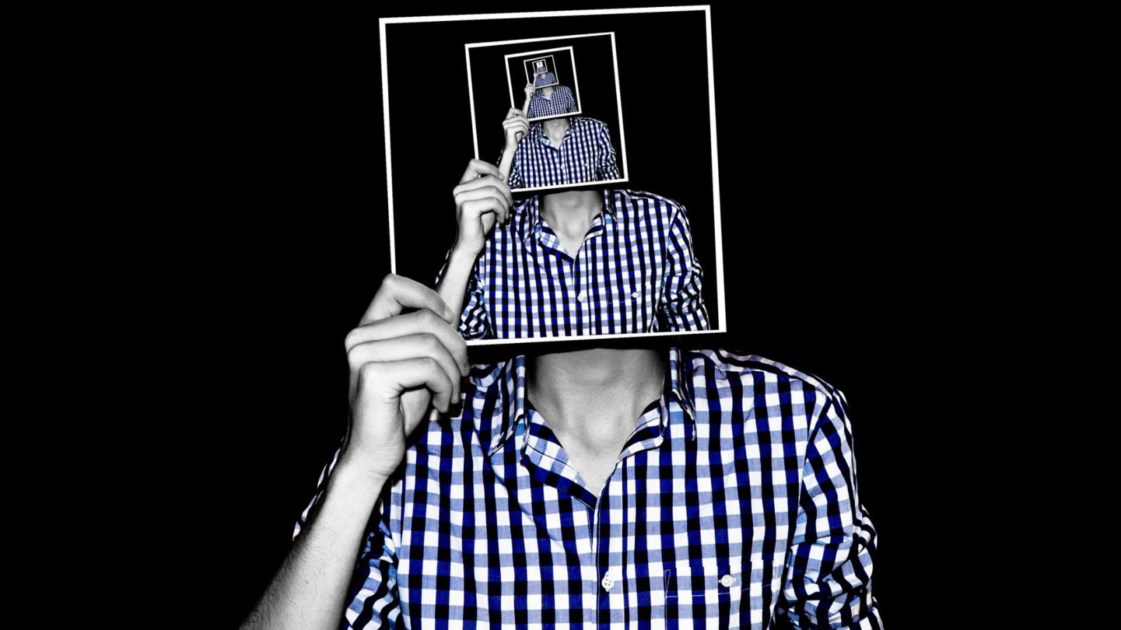 Рекурсия с автопортретом