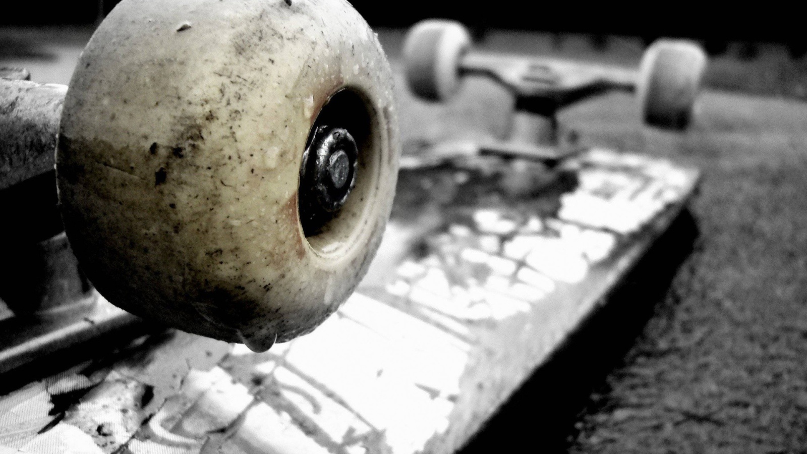 Перевернутый скейтборд