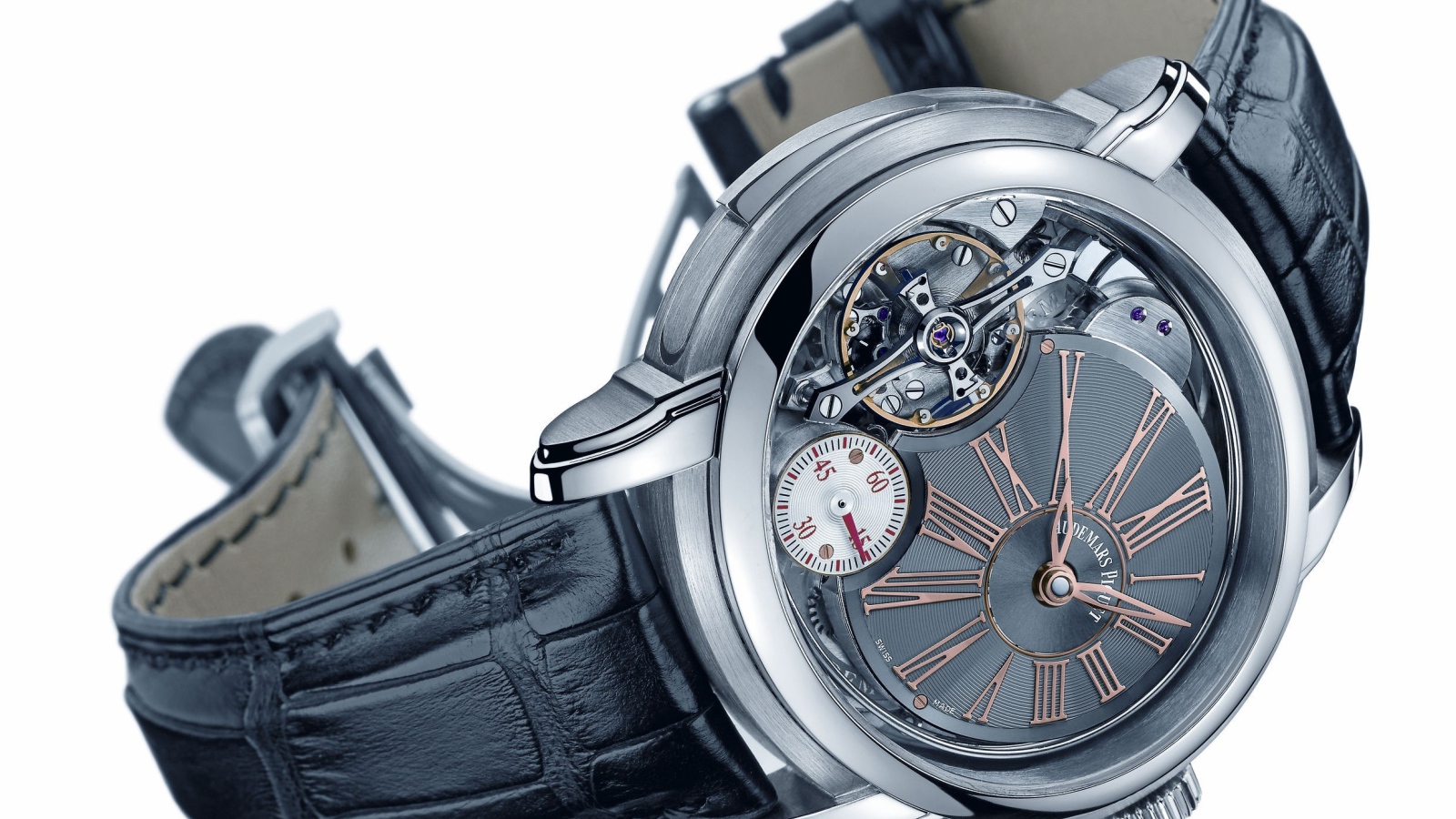 Часы с несколькими циферблатами