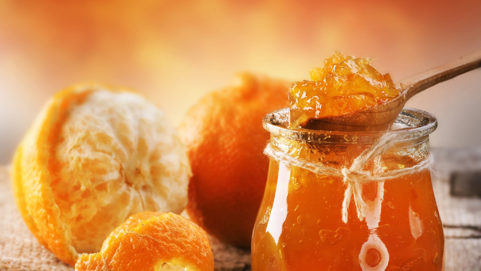 В банке варенье из апельсинов