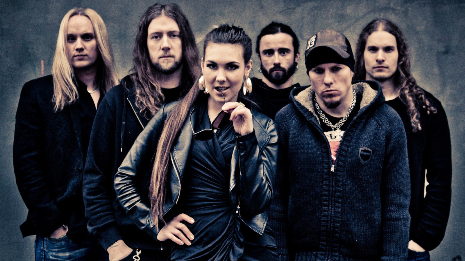 Шведские музыканты Amaranthe