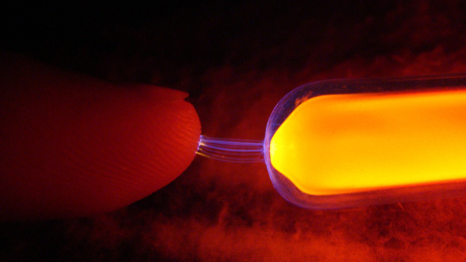 Электрическая искра