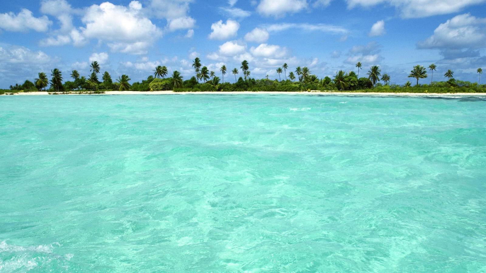 Лазурное южное море