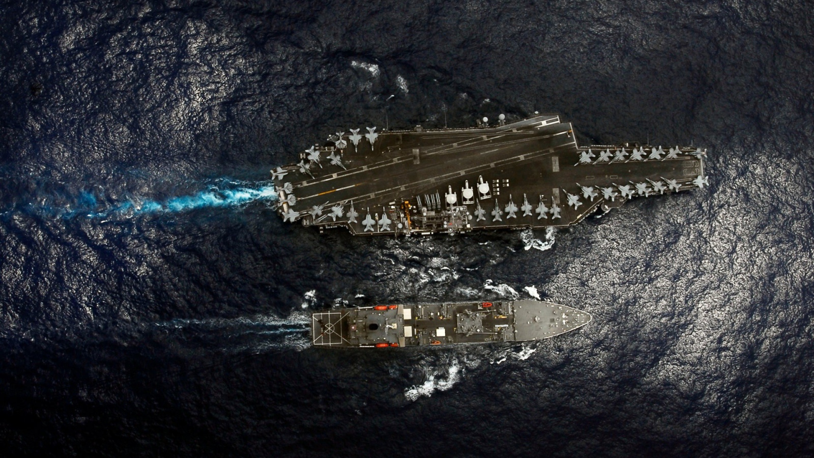 Фото авианосца с высоты