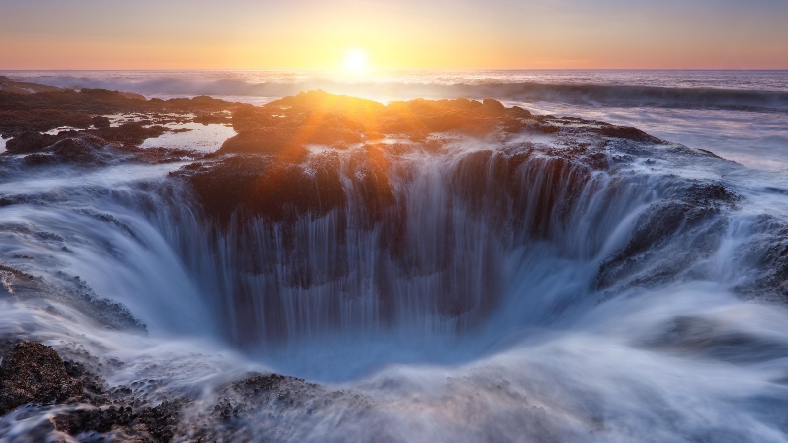 Водопад Тора в Орегоне