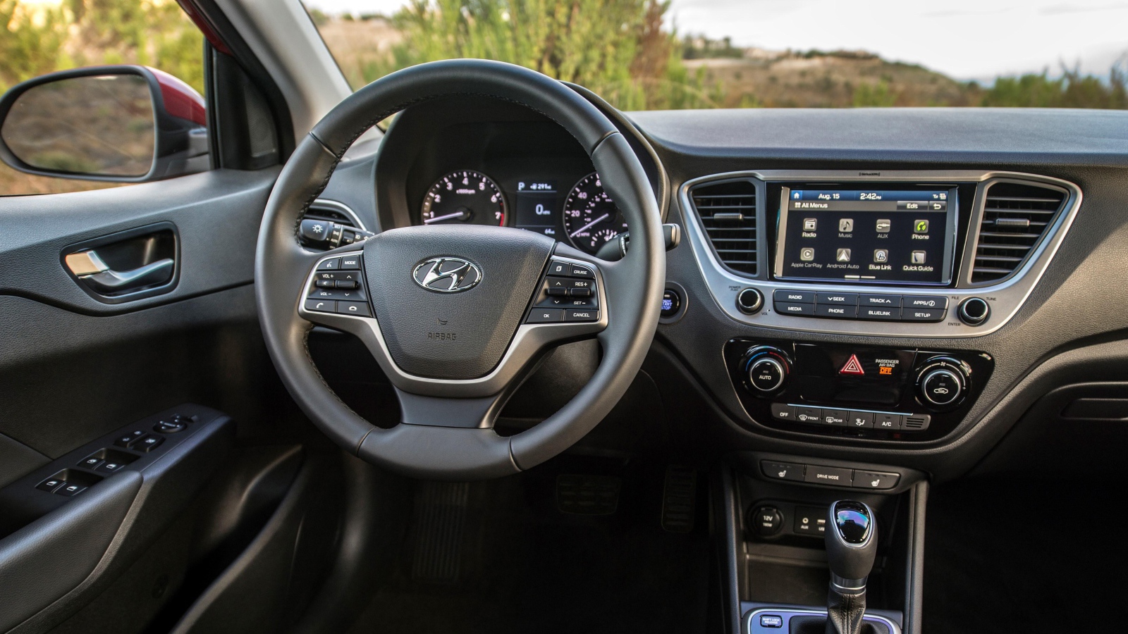 Руль и приборная панель автомобиля Hyundai Accent, 2018