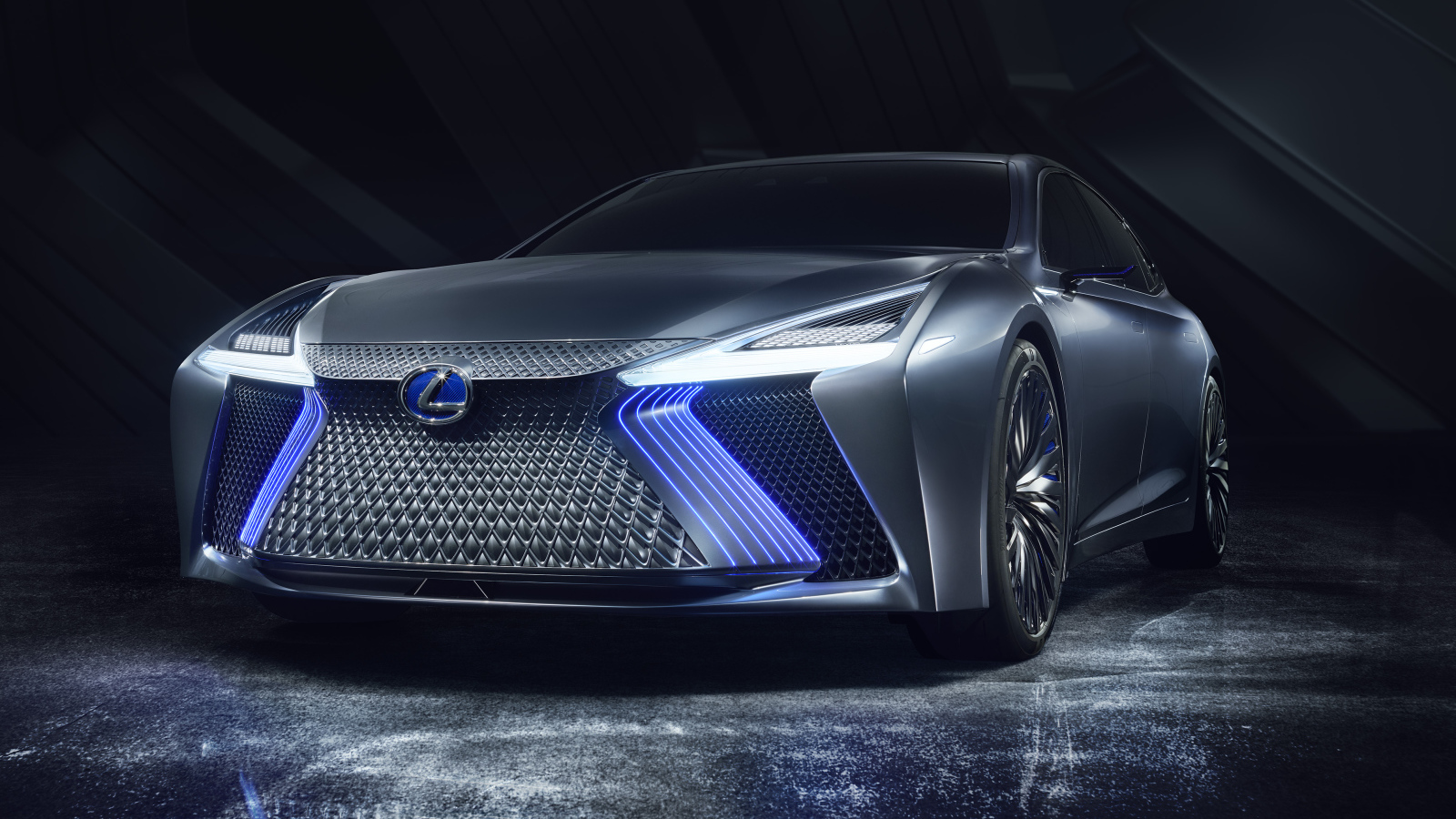 Автомобиль Lexus LS+ Concept, 2017 вид спереди