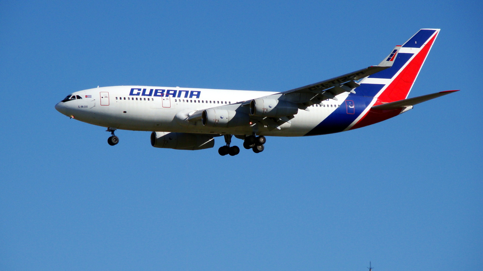 IL-96 Cuban airline Cubana