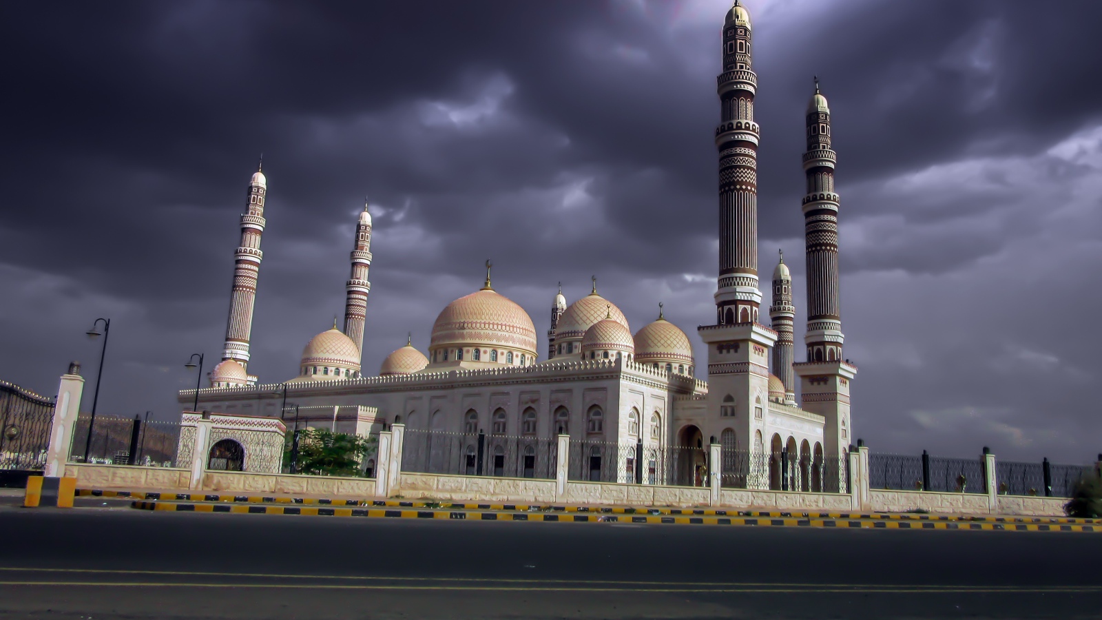 Мечеть Saleh Mosque, Сана  
