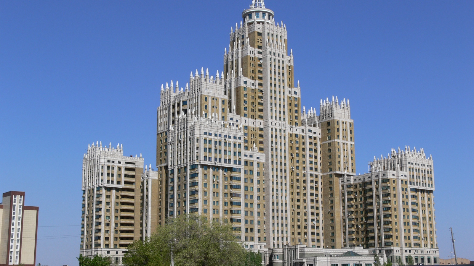 Жилой комплекс Триумф город Астана 