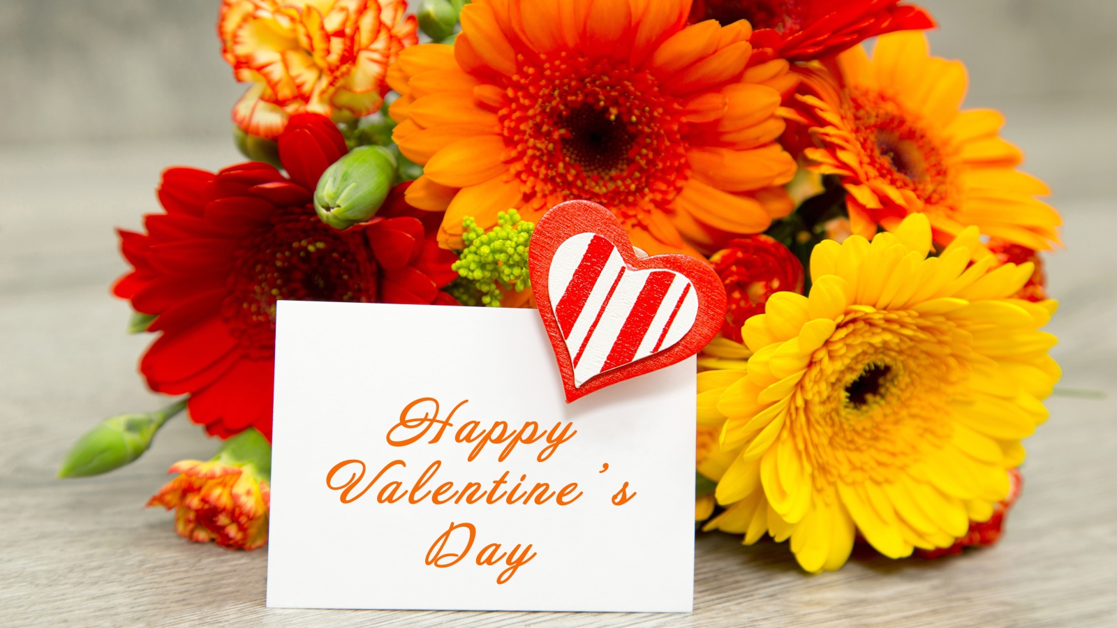 Букет гербер с валентинкой на День Святого Валентина, 14 февраля