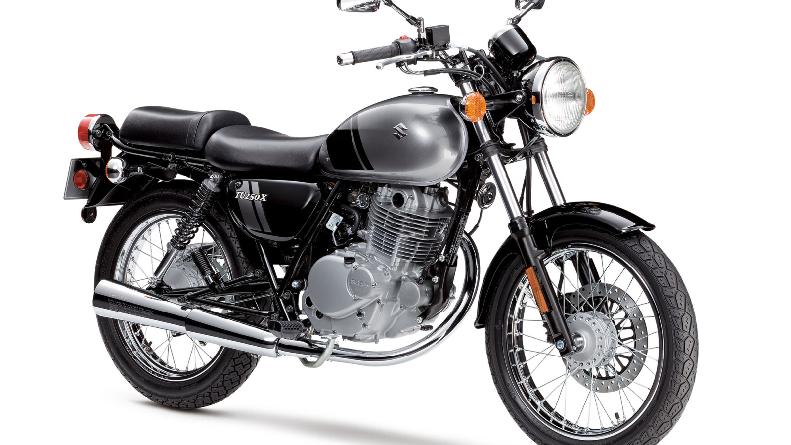 Мотоцикл Suzuki TU250X  на белом фоне 