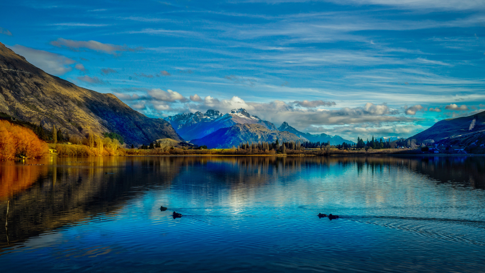 Вид на горы и озеро Хайес, Новая Зеландия