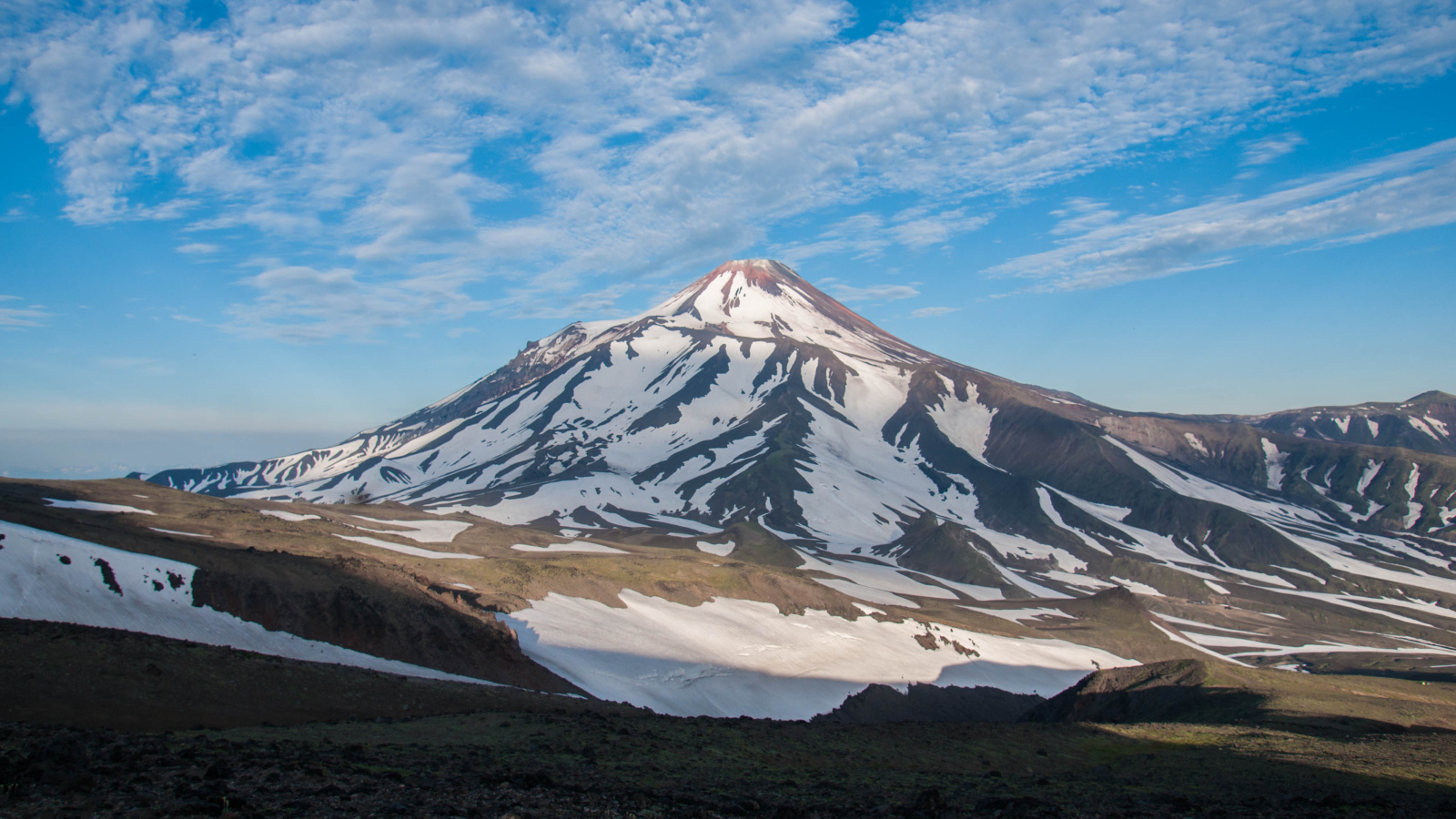 Вулкан Авачинская сопка, Камчатка  