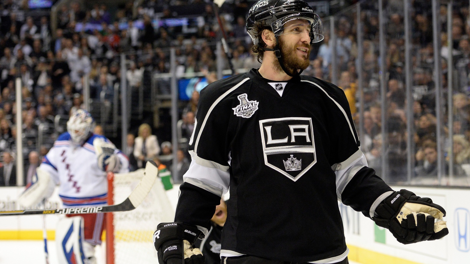 Канадский хоккеист Джаррет Столл 