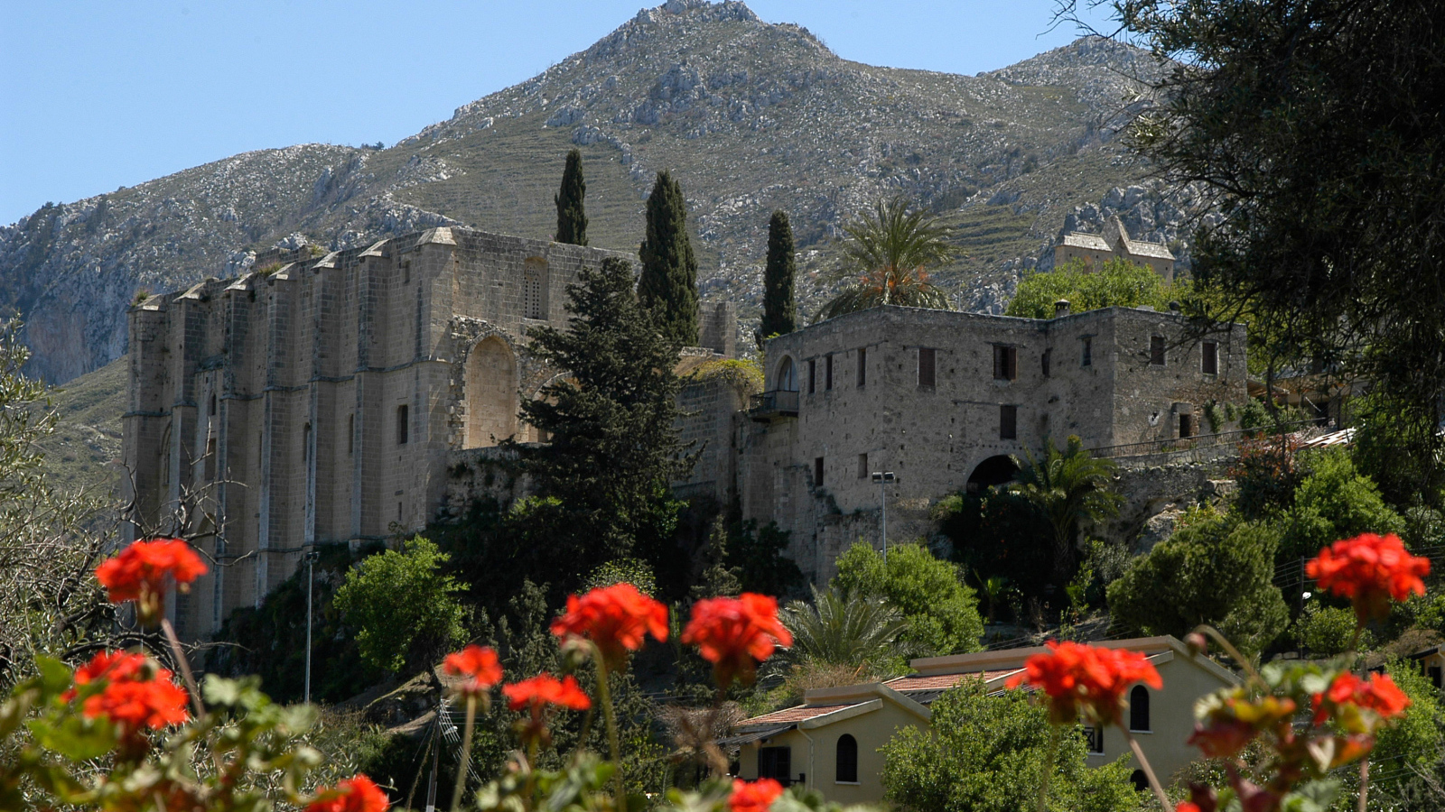 Старинное Аббатство Беллапаис, Северный Кипр 