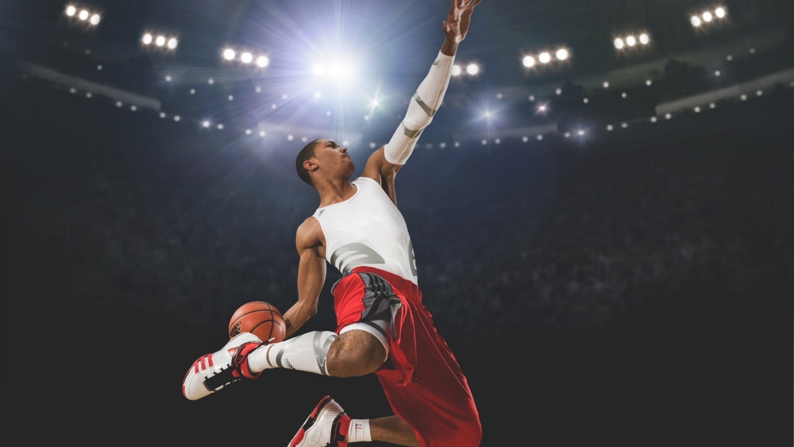 Прыжок с мячом баскетболиста Деррика Роуза 