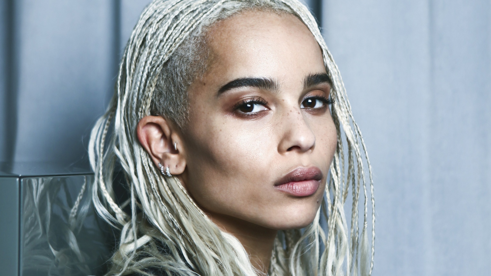 Молодая популярная актриса Зои Кравиц