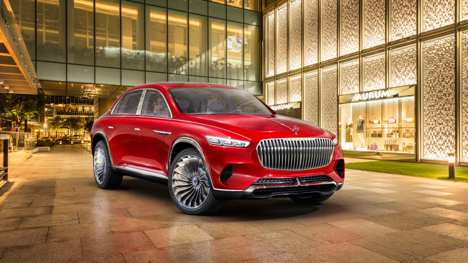 Красный стильный новый автомобиль Mercedes Maybach Ultimate Luxury, 2018 года