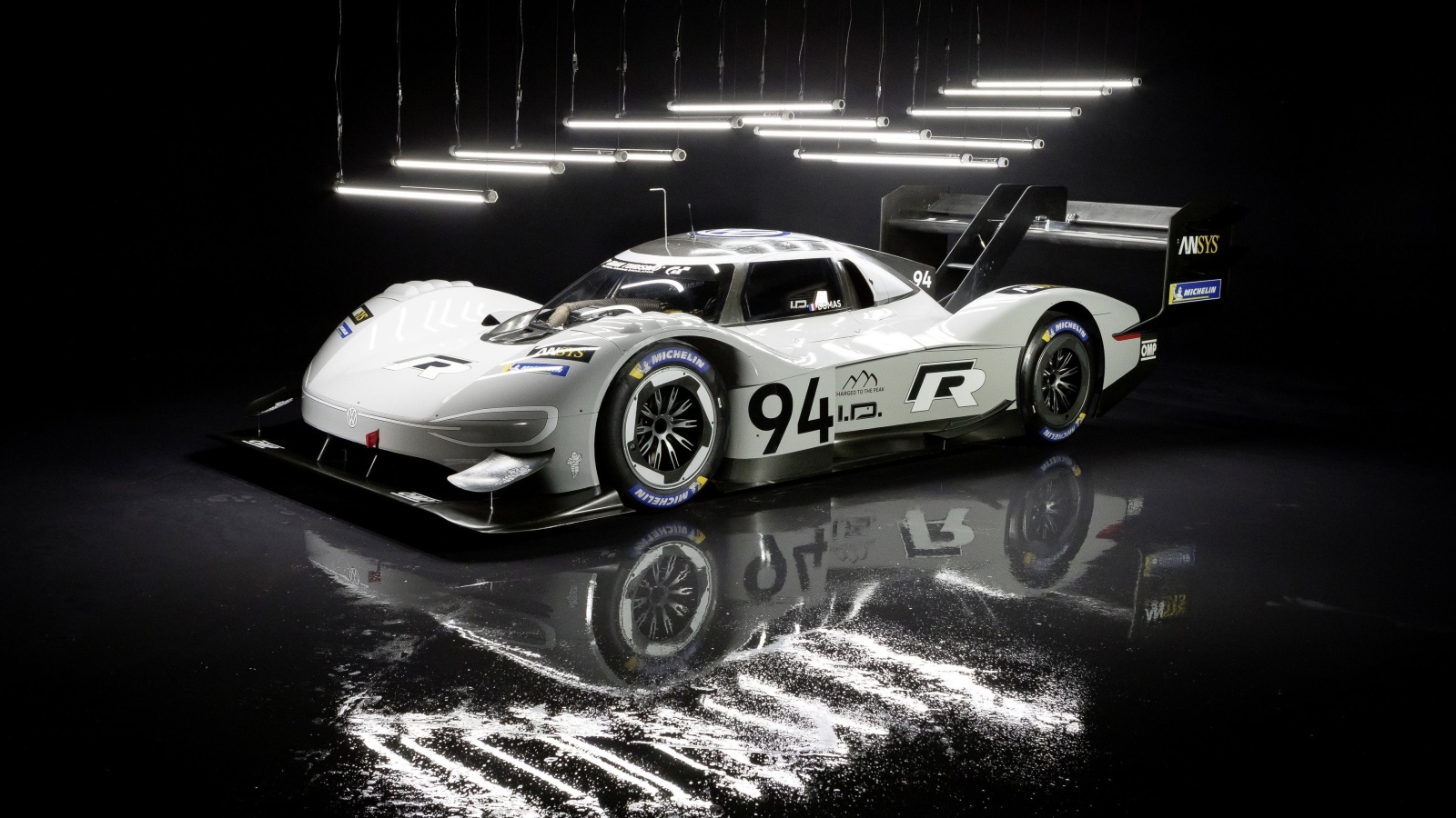 Электрический спортивный автомобиль Volkswagen ID R Pikes Peak 2018