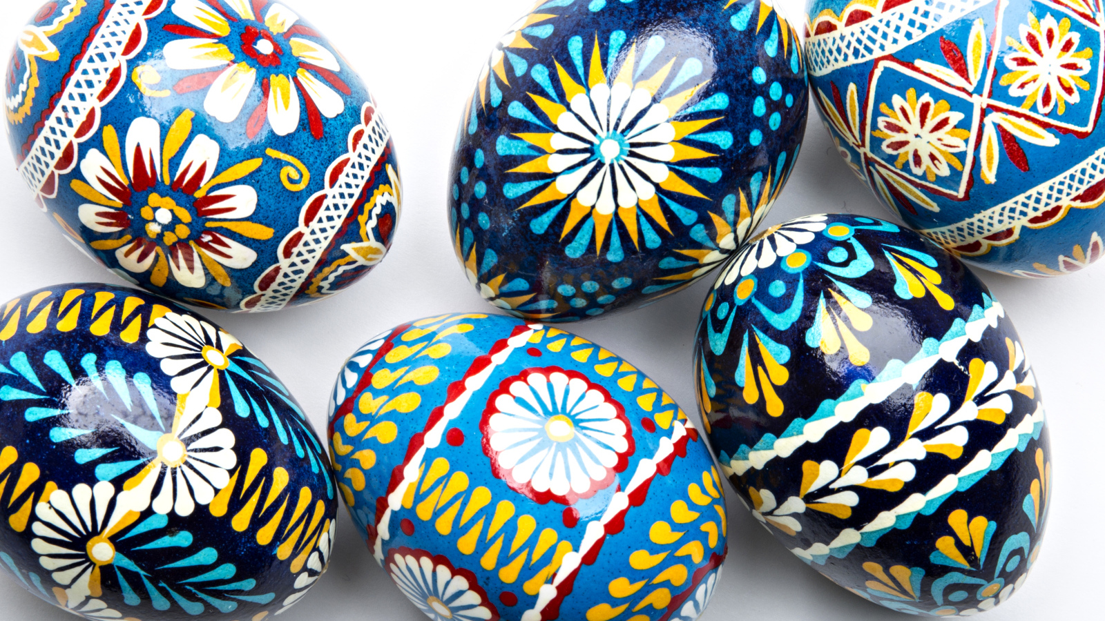 Красивые расписанные яйца на праздник Пасха