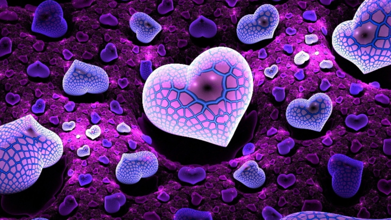 Много разных фиолетовых сердец 