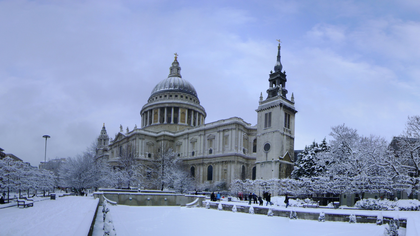 St. Paul's Cathedral in London in winter, England