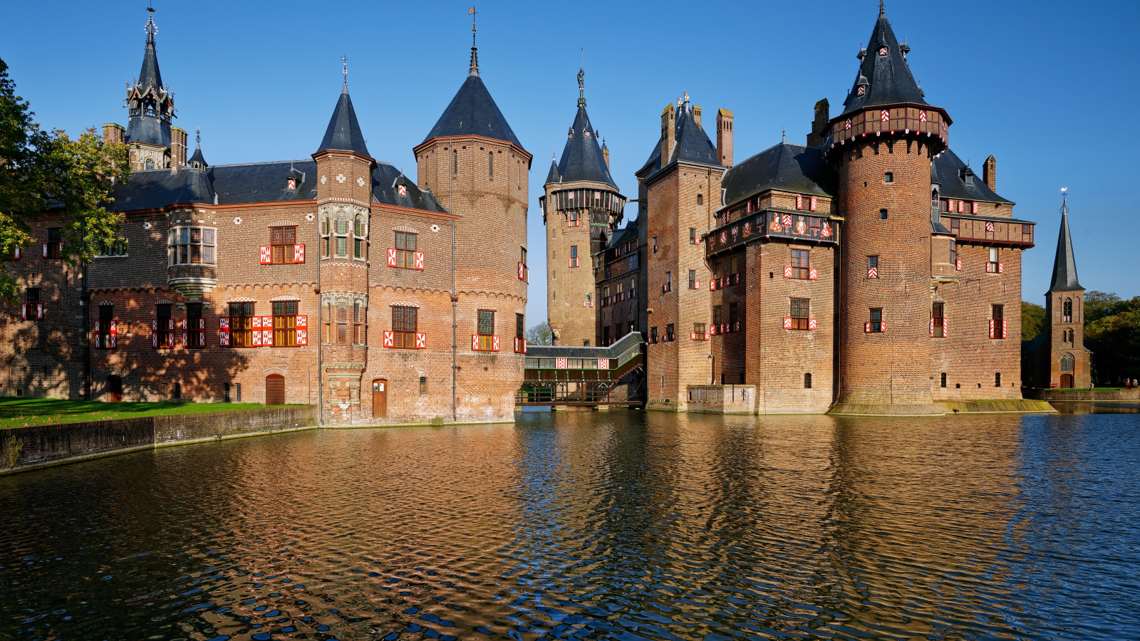 Clean water in the pond near the castle De Haar, Netherlands