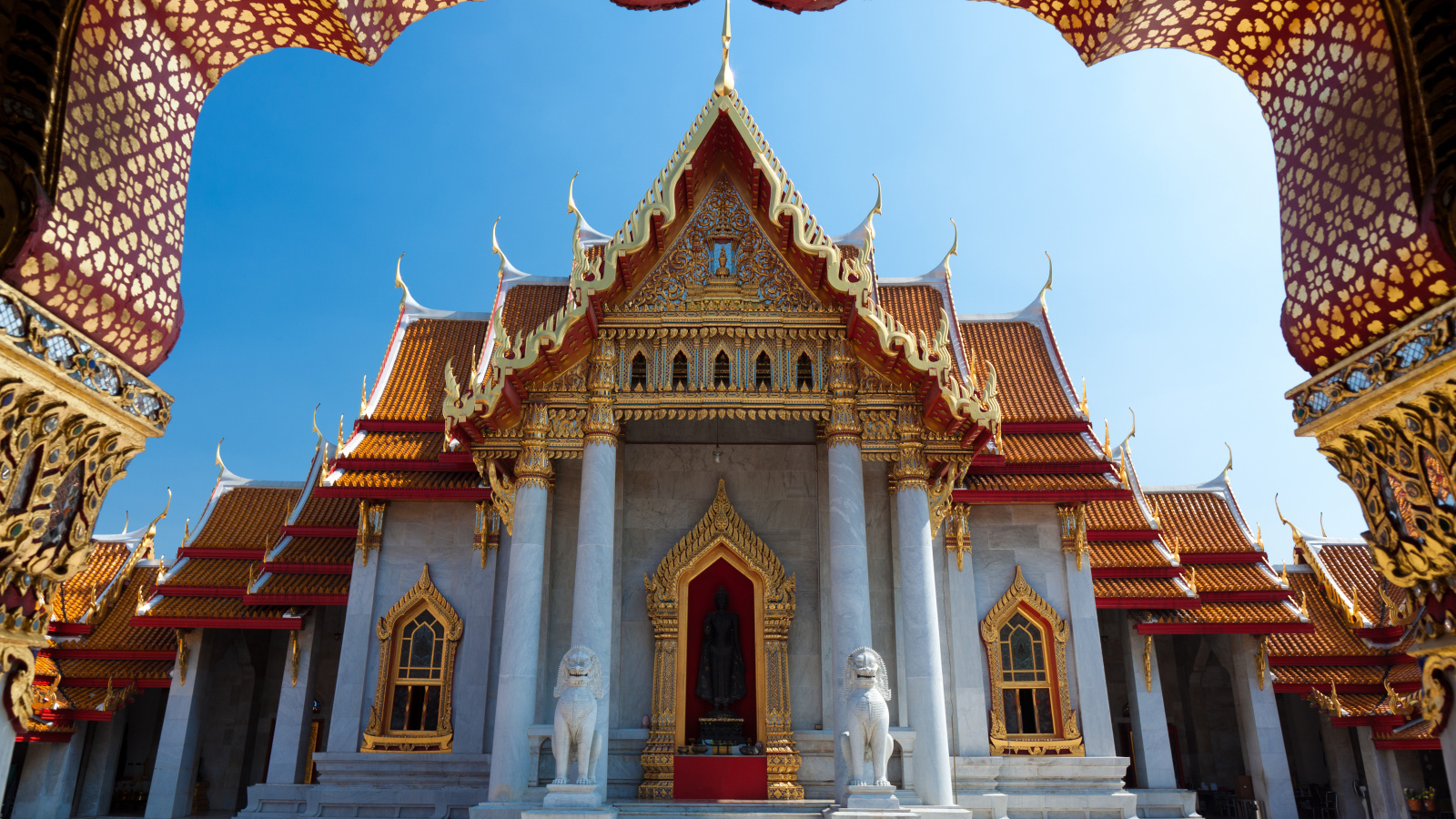 Красивый храм в Бангкоке, Таиланд 