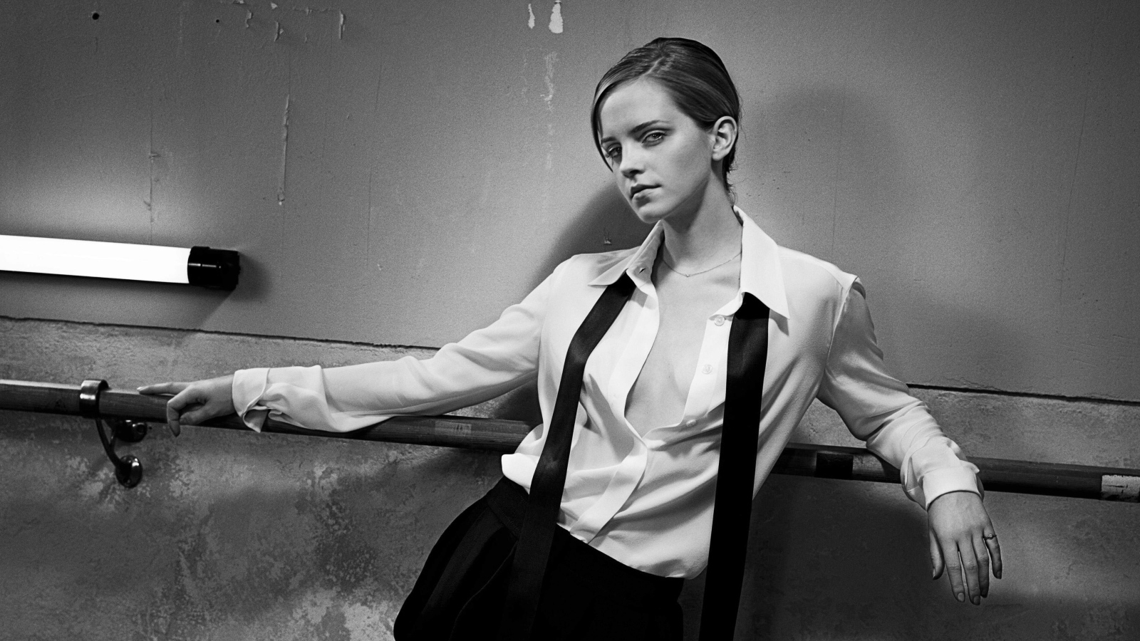Stylish actress Emma Watson, black and white photo
