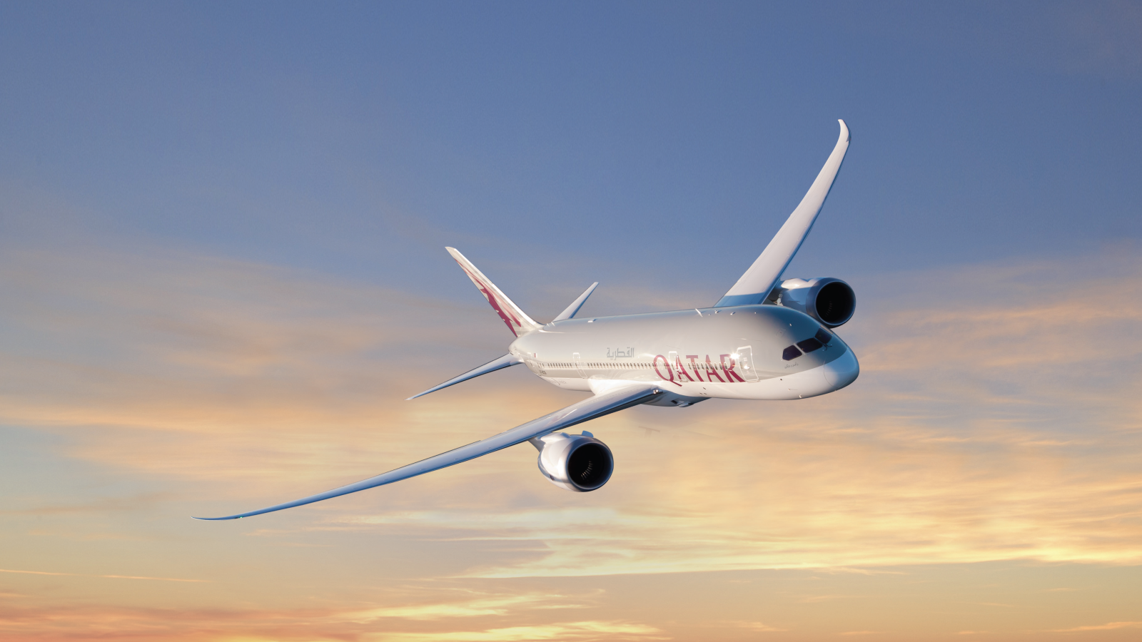 Боинг авиакомпании Qatar в небе